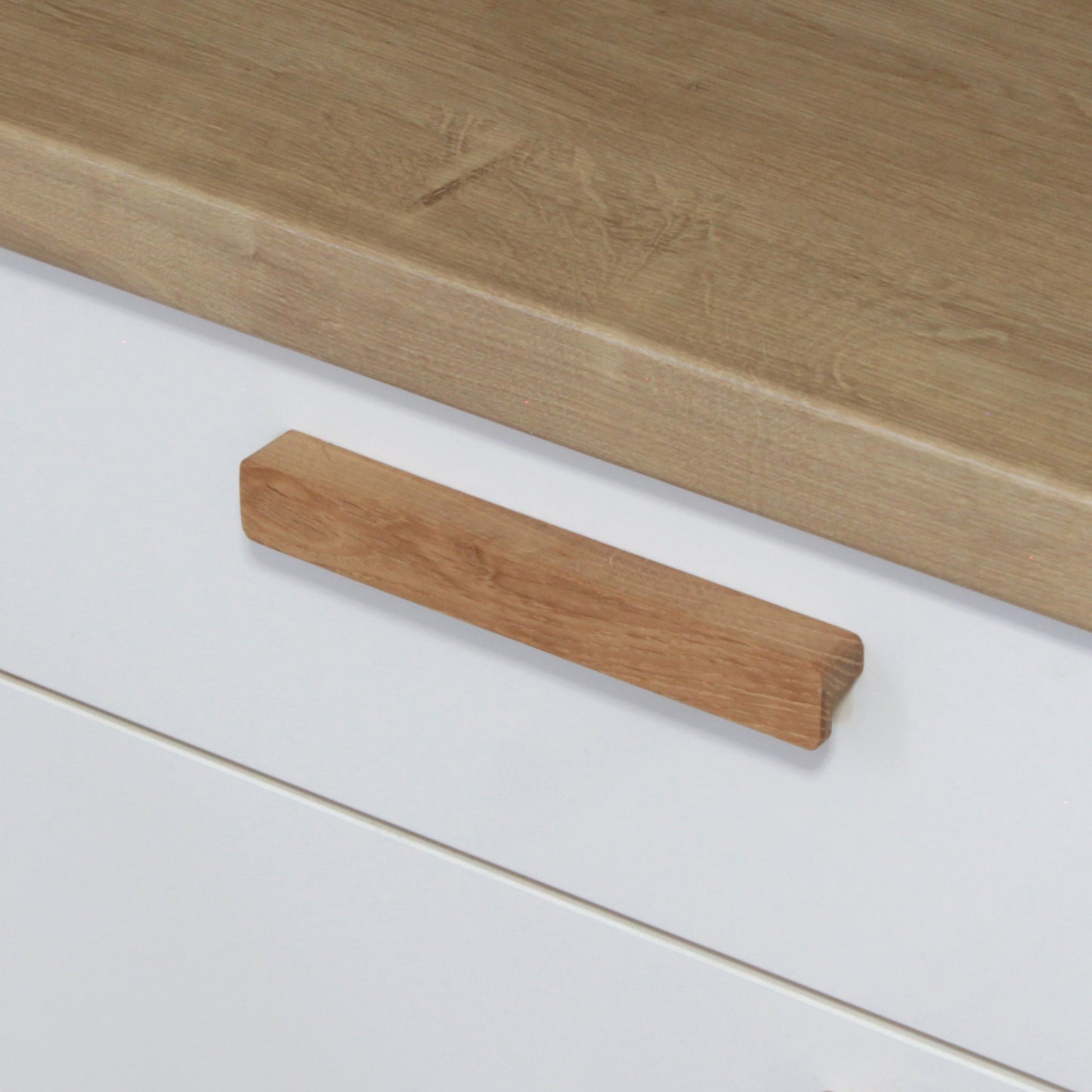Poignée de meuble en bois de chêne 203 Barre de poignée avec courbe
