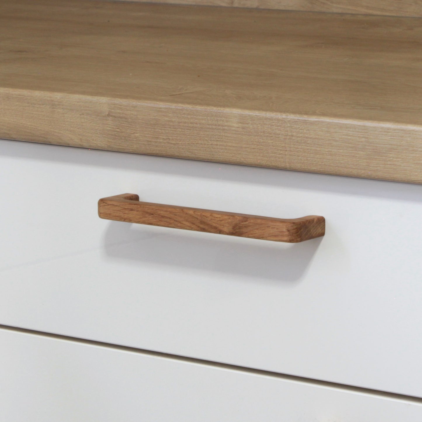 Poignée de meuble en bois de chêne 351 large