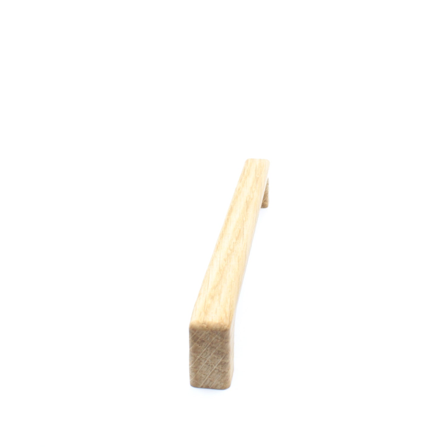 Poignée de meuble en bois de chêne 254 avec courbes étroites