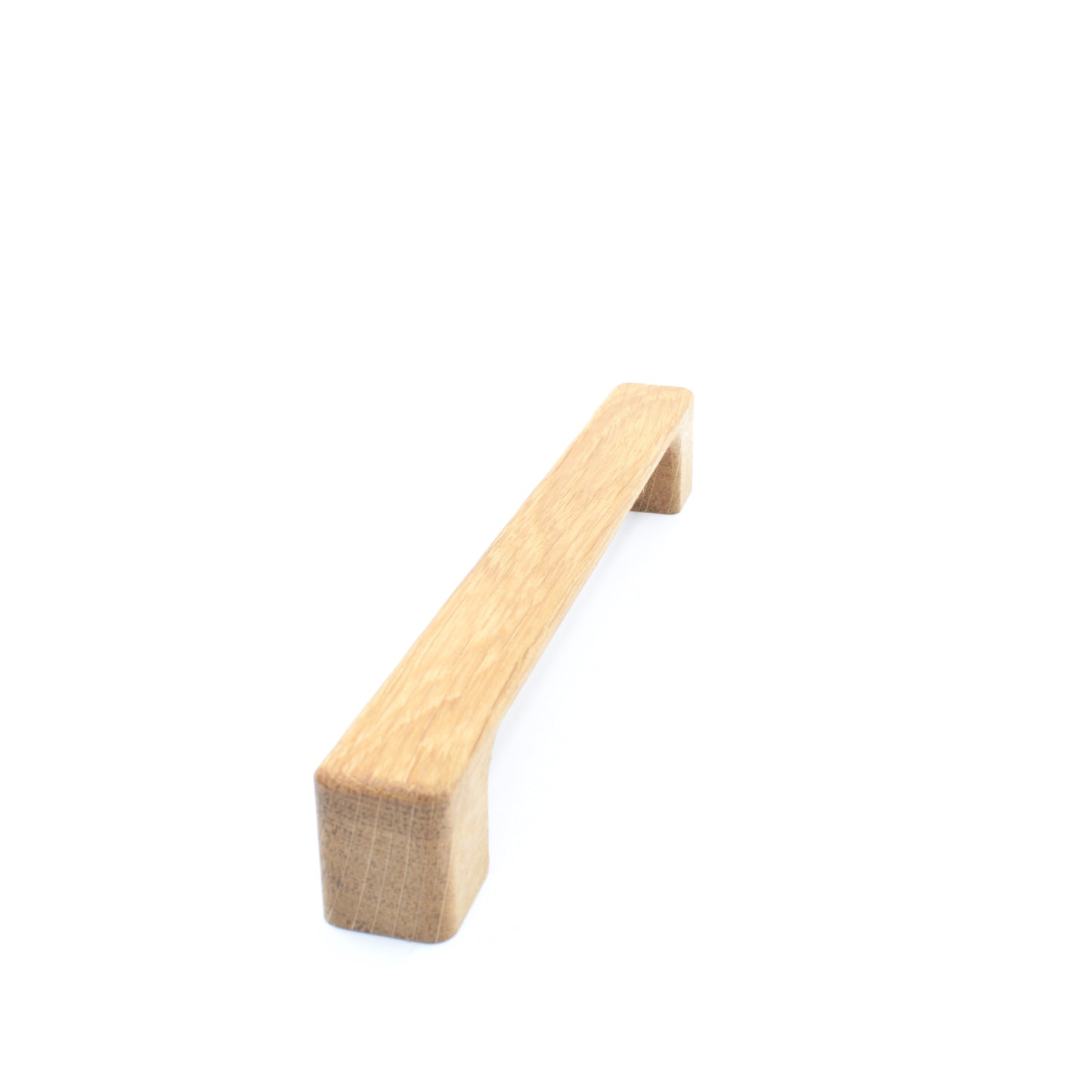 Poignée de meuble en bois de chêne 253 avec courbes