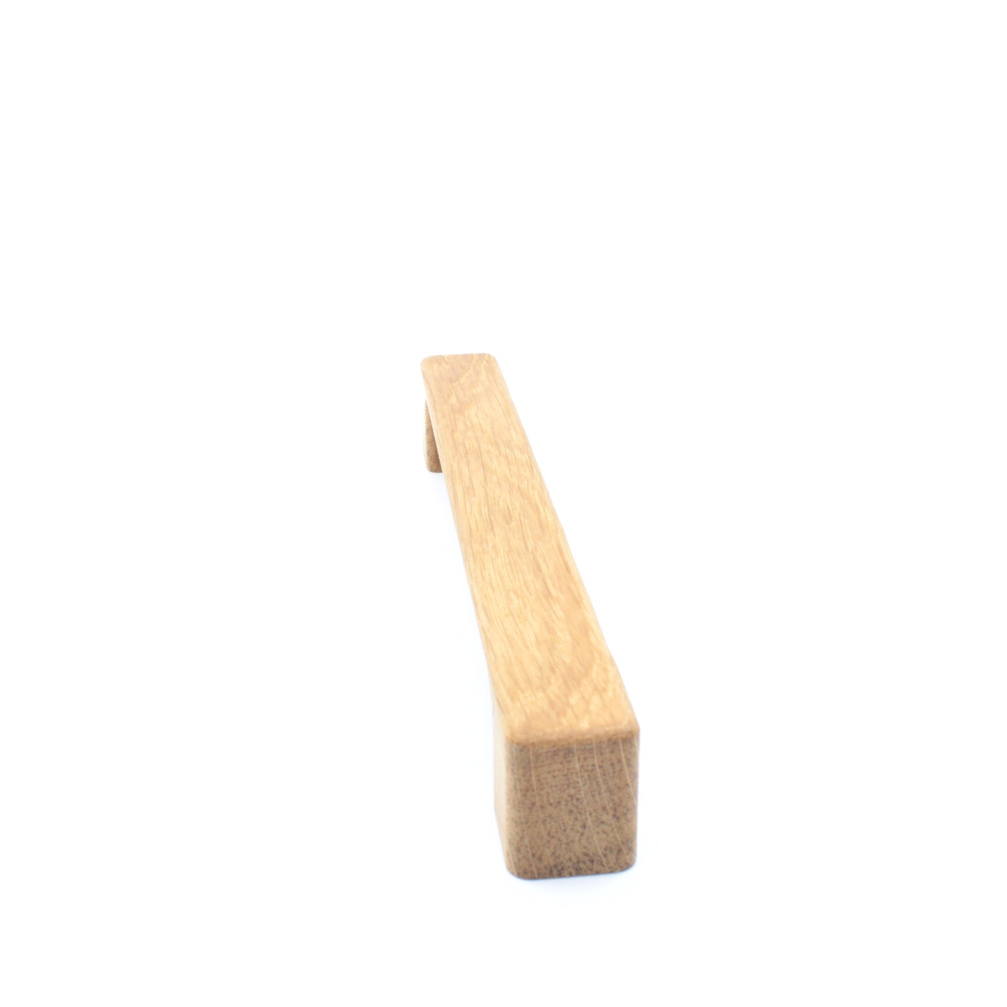 Poignée de meuble en bois de chêne 253 avec courbes
