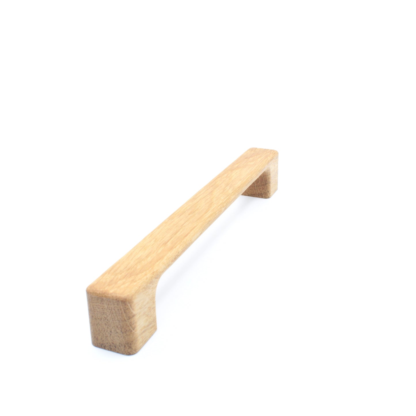 Poignée de meuble en bois de chêne 253 avec courbes
