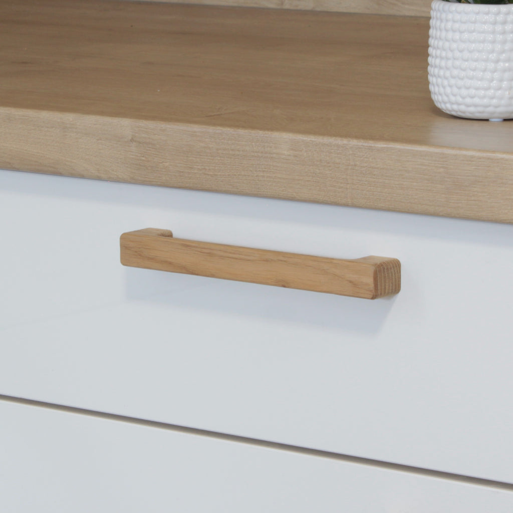 Poignée de meuble en bois de chêne 253 avec courbes