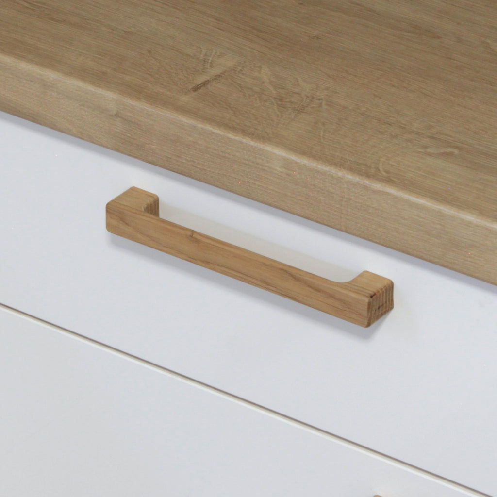 Poignée de meuble en bois de chêne 253 avec courbes