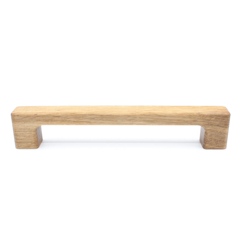 Poignée de meuble en bois de chêne 253 avec courbes